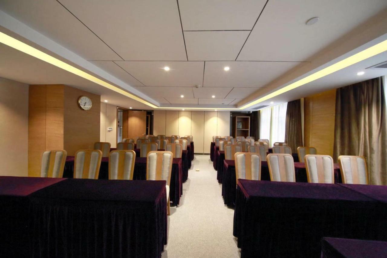 锦江都城酒店海南省政府日月广场免税店 Haikou (Hainan) Exterior foto