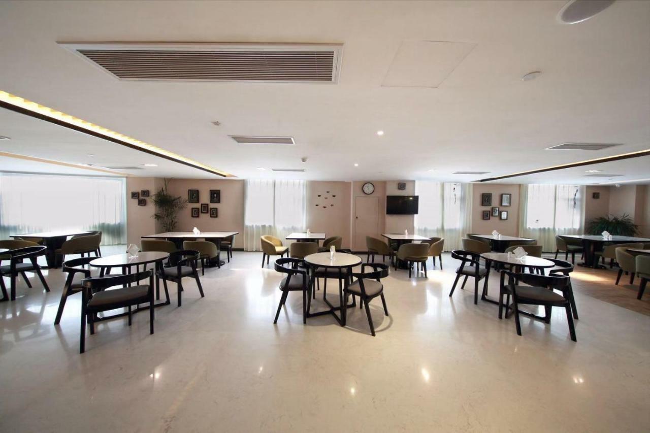 锦江都城酒店海南省政府日月广场免税店 Haikou (Hainan) Exterior foto